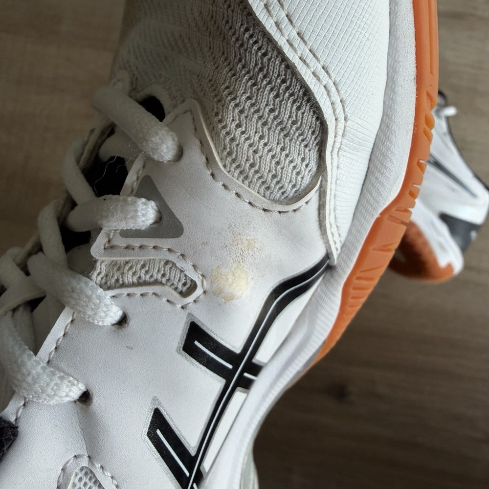 Asics Gel-Rocket 9 White Black Volleyball Shoes 1072A056 Womens 7.5 - Picture 7 of 9